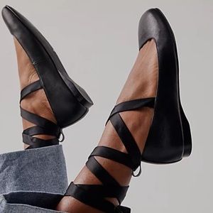 Balletcore ballet flats wrap black new 6.5